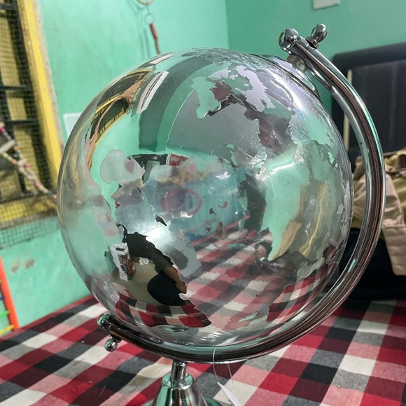 Glass Globe Silver - Picture 7 of 10